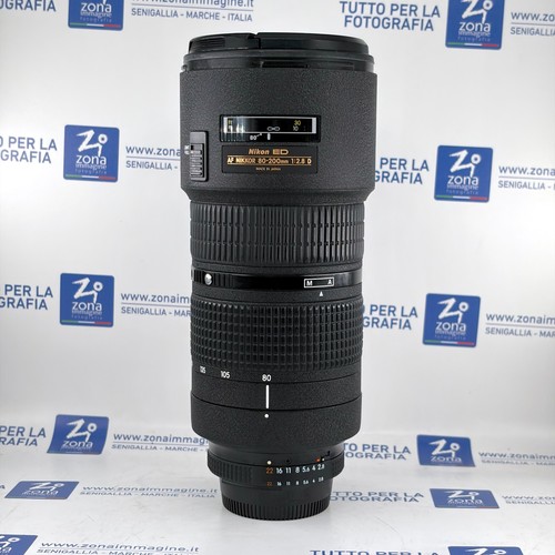 Nikon 200 d - 2.8,