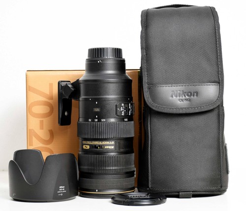 Nikon 200 mm f - 70,