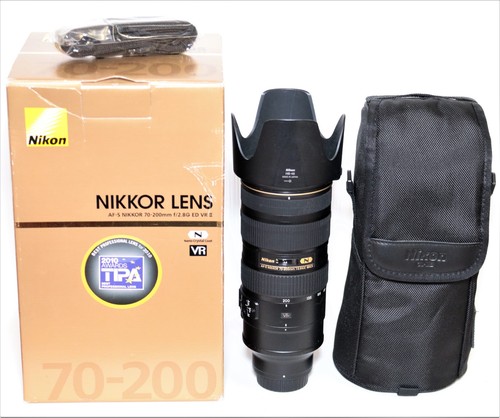 Nikon 200mm 2 - 70-200mm, f/2.8